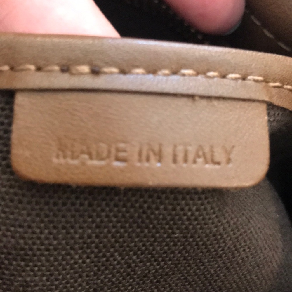 Burberry bag - Picture 7 of 9